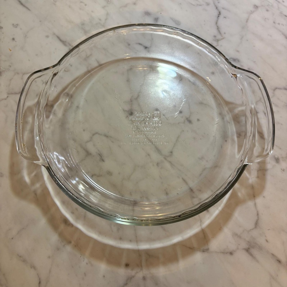 Anchor Hocking Glass Deep Pie Plate 9 Inch 1 Qt Clear Ovenware with Handles 1075